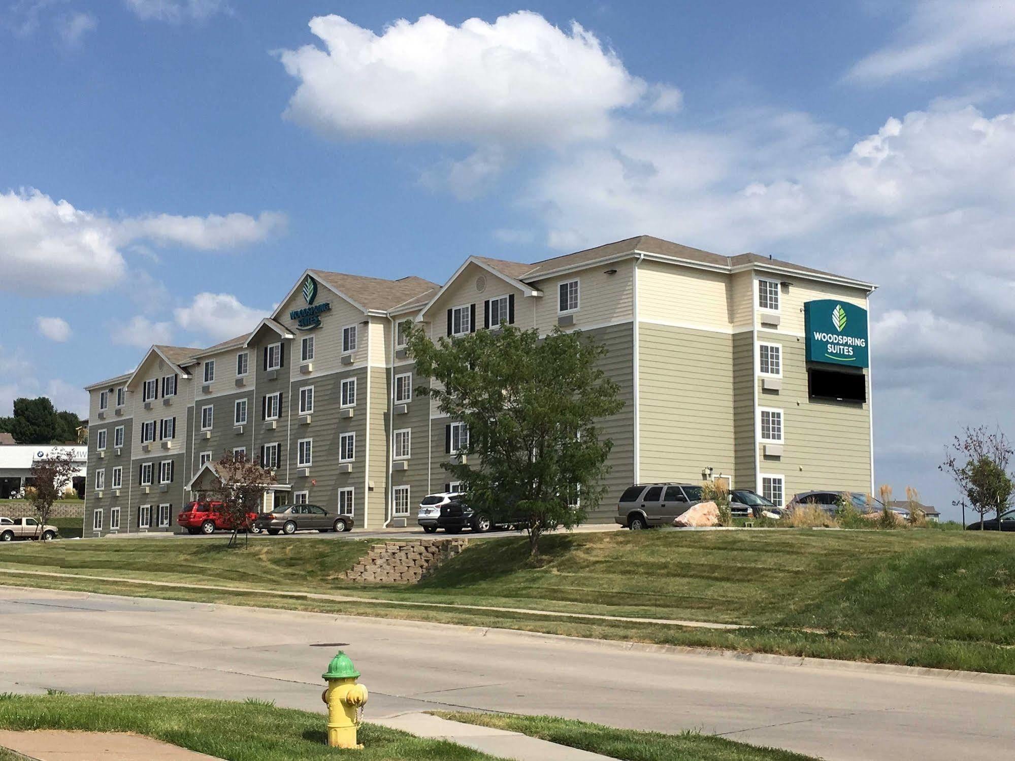 Extended Stay America Select Suites - Omaha - Southwest ラ・ビスタ エクステリア 写真